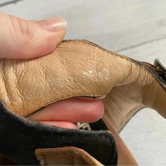 Miz Mooz Leather Wide Width Heeled Sandals - Palomina Sz 42 Wide Black - Picture 3 of 9